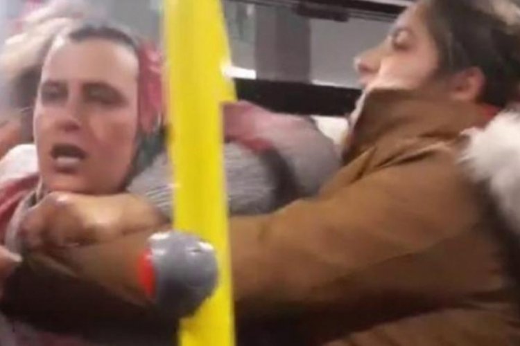 Ankara'da belediye otob&uuml;s&uuml;nde şof&ouml;r kavgası