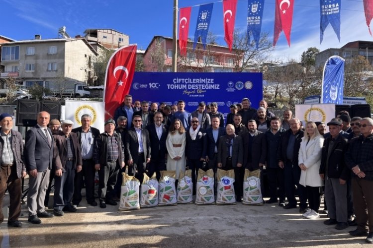 Bursa'da 6 ton sertifikalı yem bezelyesi dağıtıldı