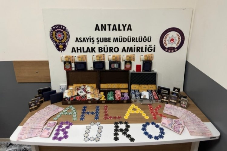 Antalya'da kumar oynatılan 5 işyerine adli işlem yapıldı