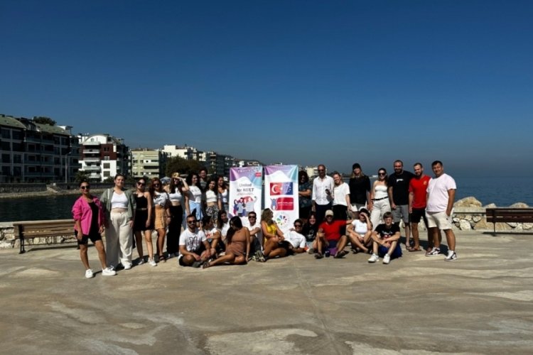 Bursalı gen&ccedil;ler, AB projesiyle işsizliğe &ccedil;&ouml;z&uuml;m arıyor