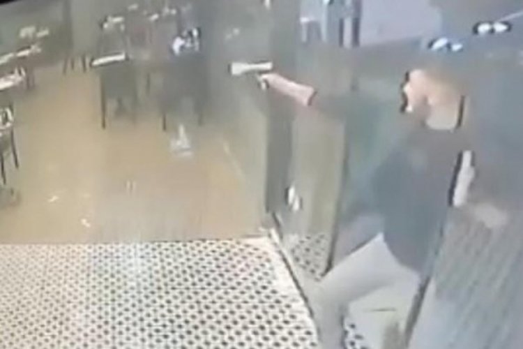 Başkentte restorana silahlı saldırı
