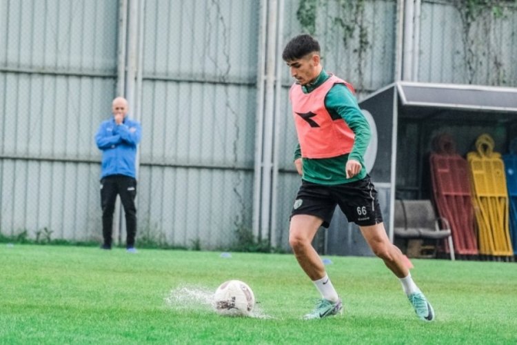 Bursaspor'da 1461 Trabzon FK ma&ccedil;ı hazırlıkları s&uuml;r&uuml;yor