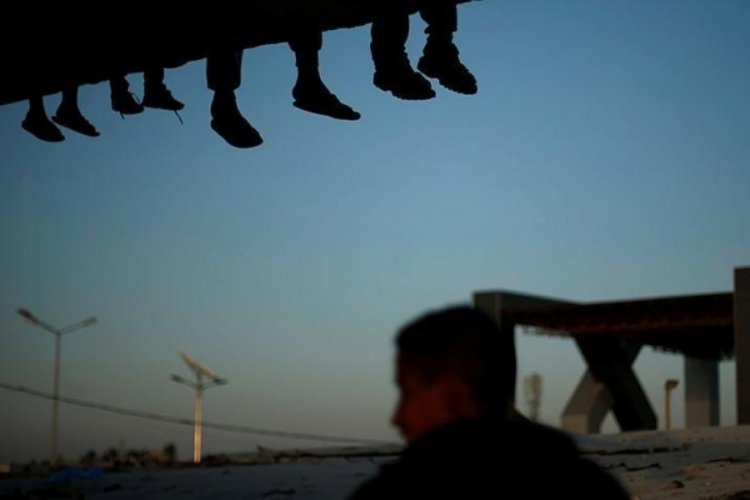 100 T&uuml;rk vatandaşı ve aile yakını daha Gazze'den Mısır'a ge&ccedil;ti