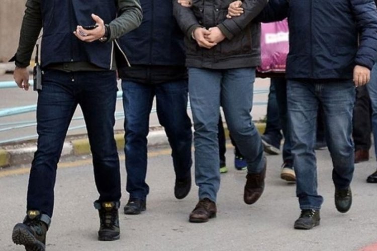 Konya'da FET&Ouml; operasyonu: 12 g&ouml;zaltı