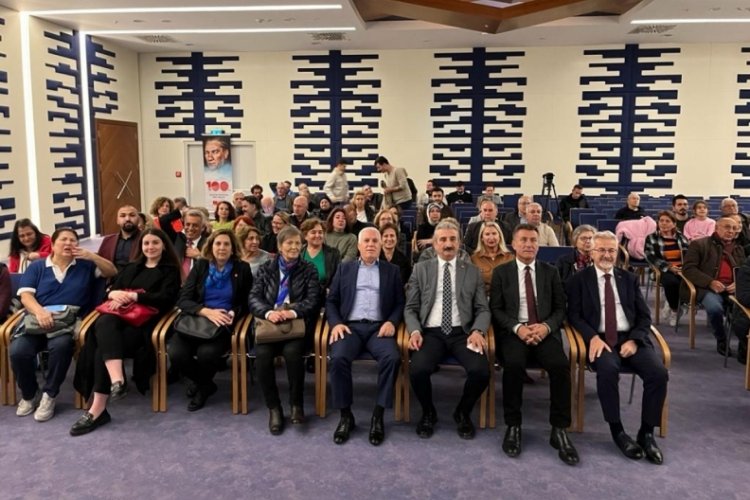 Bursa'da CHP İl &Ouml;rg&uuml;t&uuml;'nden '&Ouml;ğretmenler G&uuml;n&uuml;' programı