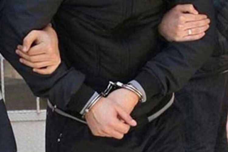 İstanbul'da r&uuml;şvet operasyonunda g&ouml;zaltına alınan polis memurlarından 18'i tutuklandı