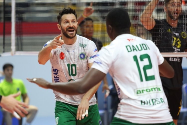 Bursa B&uuml;y&uuml;kşehir Belediyespor deplasmanda Halkbank ile karşılaşacak