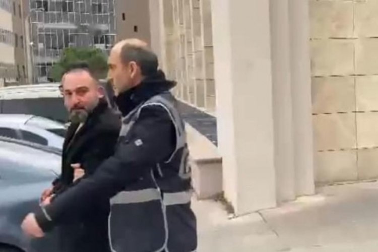 Kırmızı b&uuml;ltenle aranan şahıs teknik ve fiziki takip ile yakalandı