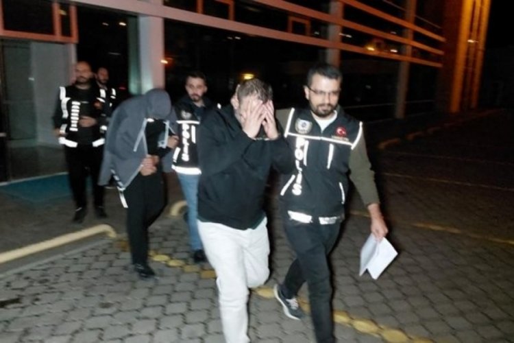 İstanbul'da l&uuml;ks ara&ccedil;larla uyuşturucu getiren şahıslar tutuklandı