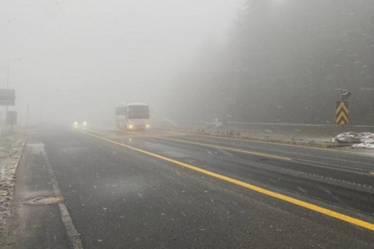 Bolu Dağı'nda kar etkili oldu