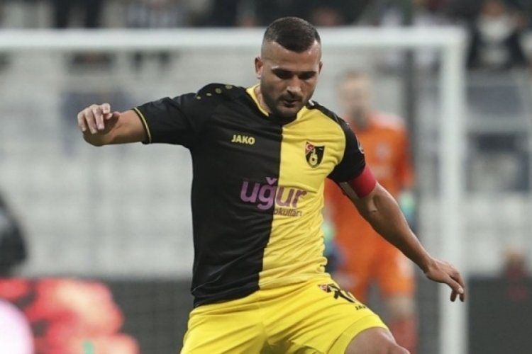 İstanbulspor'da Eduart Rroca sakatlandı