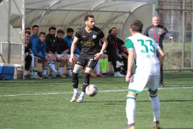 Perşembespor ile &Ccedil;arşambaspor 3-3 berabere kaldı