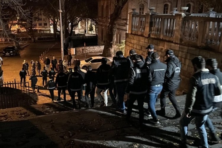 K&uuml;tahya'da 'Daltonlar' &ccedil;etesine operasyon: 8 kişi tutuklandı