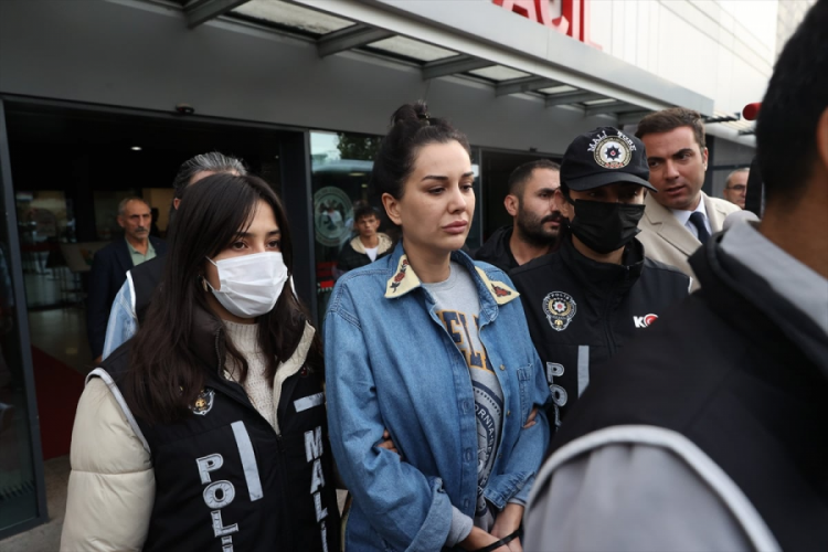 Dilan Polat'ın intihar telefonu &ouml;nlemleri artırdı