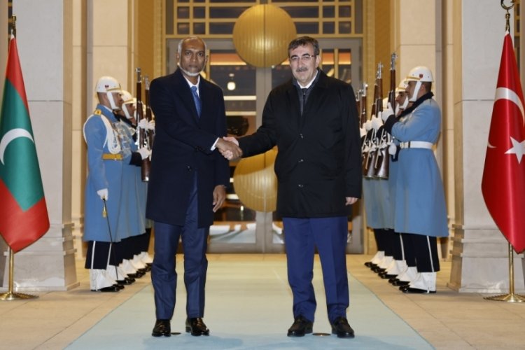 Cevdet Yılmaz, Maldivler Cumhurbaşkanı Muizzu ile g&ouml;r&uuml;şt&uuml;