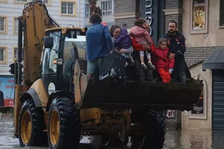 AFAD: Hatay'da mahsur kalan 212 vatandaşımız tahliye edilmiştir