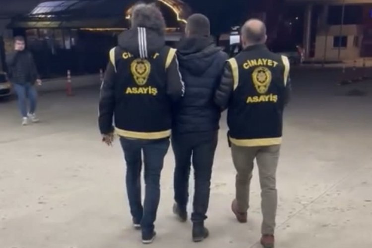 D&uuml;zce'de 2 kişiyi silahla yaralayan şahıs yakalandı