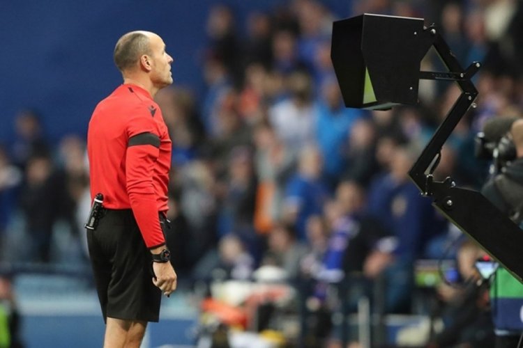 IFAB'dan VAR i&ccedil;in kritik toplantı