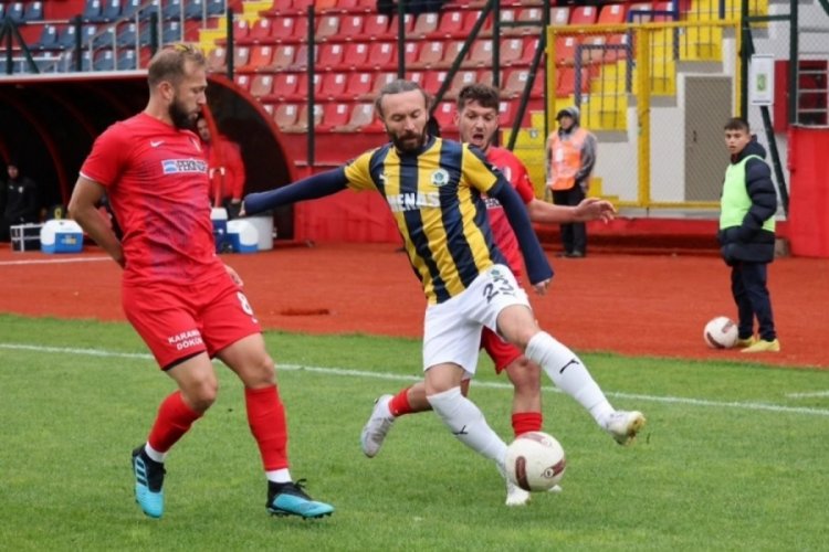 Menemen FK, evinde en k&ouml;t&uuml; ikinci takım konumunda