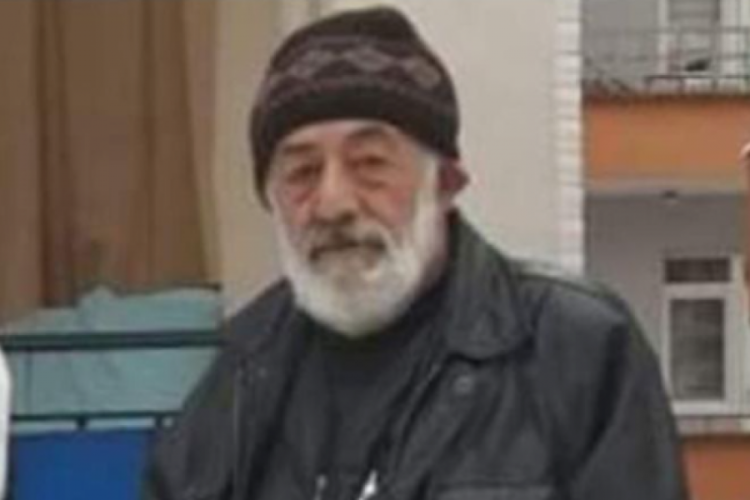 Babasının cenazesini yıkarken fenalaştı! Aileyi yasa boğan olay
