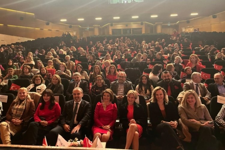 BUİKAD'dan 20. yıl &ouml;zel &ouml;d&uuml;ll&uuml; 'Yapabilirsin Belgeseli ve S&ouml;yleşisi'