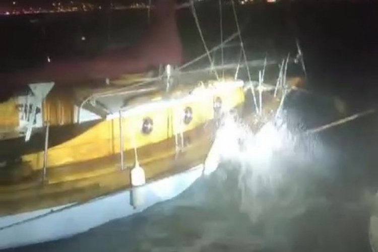 Lodos fırtınası Kuzey Ege'de etkili oluyor