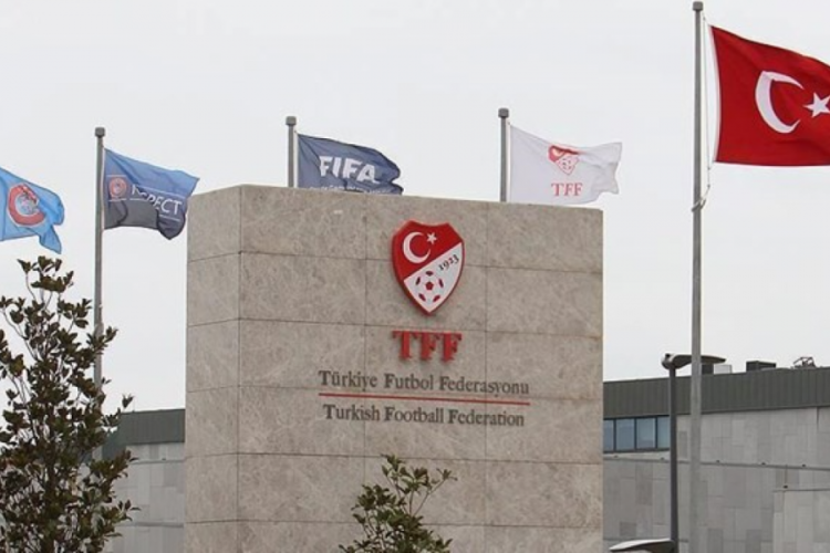 Beşiktaş, Fenerbah&ccedil;e ve Galatasaray, PFDK'ya sevk edildi