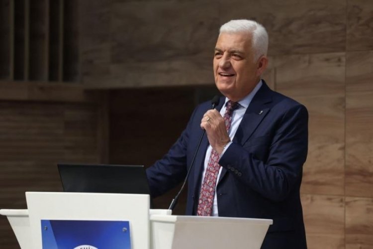 Muğla B&uuml;y&uuml;kşehir Belediye Başkanı Osman G&uuml;r&uuml;n aday olmayacağını duyurdu