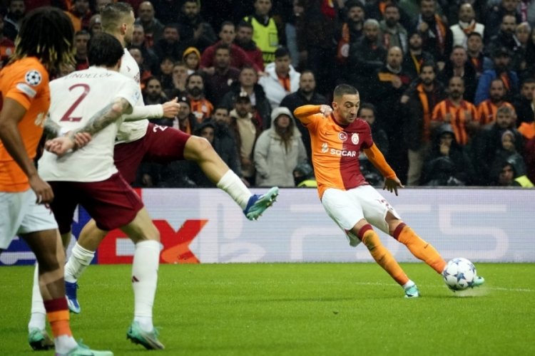 Hakim Ziyech'ten frikikten 2 gol