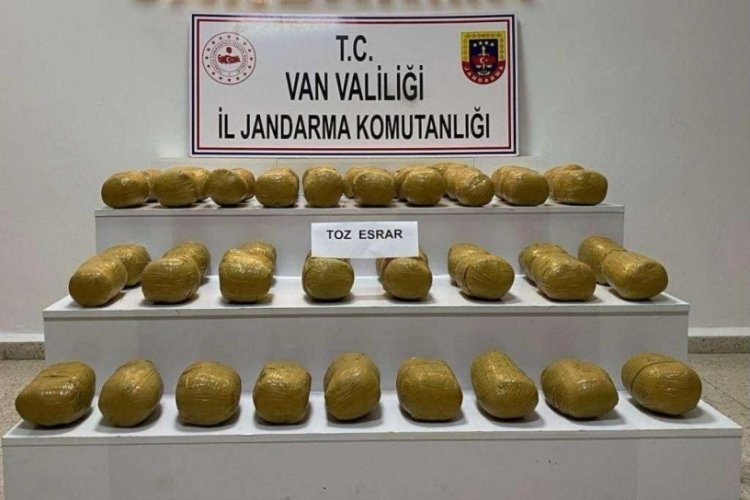 Van'da 51 kilo toz esrar ele ge&ccedil;irildi