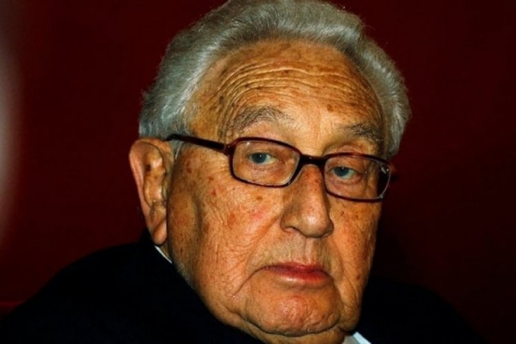 Henry Kissinger vefat etti