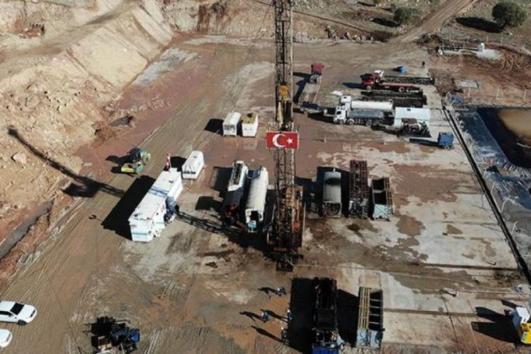 22 kuyudan g&uuml;nl&uuml;k 27 bin varil petrol!