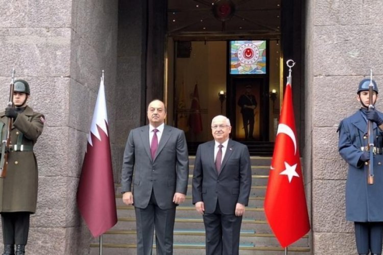 Bakan G&uuml;ler, Katar Savunma Bakanı ile g&ouml;r&uuml;şt&uuml;