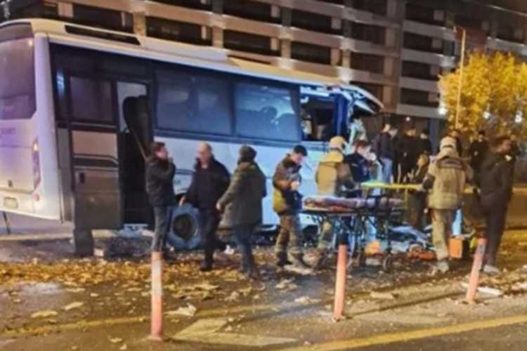 Ankara'da feci kaza! 1 &ouml;l&uuml;