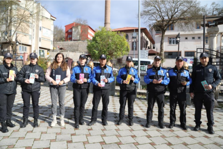 Polisten vatandaşlara 'dolandırıcılık' uyarısı