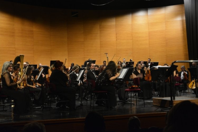 BBDSO  "Mahler Akşamı Konseri"nde Esra &Ccedil;etiner'i konuk etti