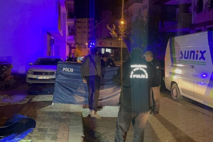 Denizli'de eşini kıskandığı i&ccedil;in cinayet işleyen koca tutuklandı