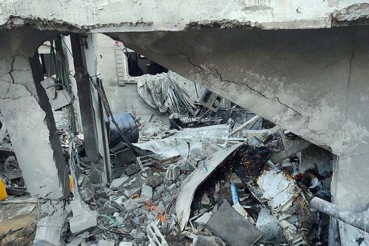 İsrail, Gazze'de m&uuml;lteci kampını vurdu: 10 Filistinli yaşamını yitirdi