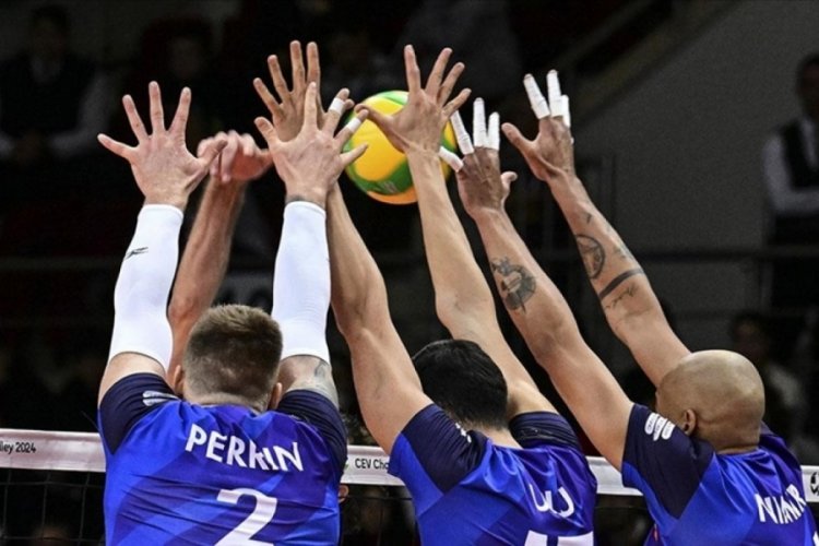 Halkbank'ta D&uuml;nya Kul&uuml;pler Şampiyonası heyecanı başlıyor