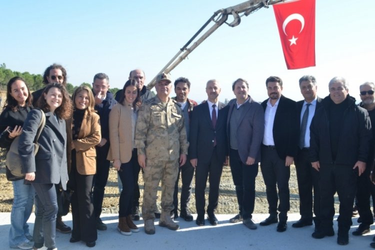 Y&Ouml;K'ten Hatay'da depremzedeler i&ccedil;in yapılan 100. Yıl K&ouml;y&uuml;'ne destek!