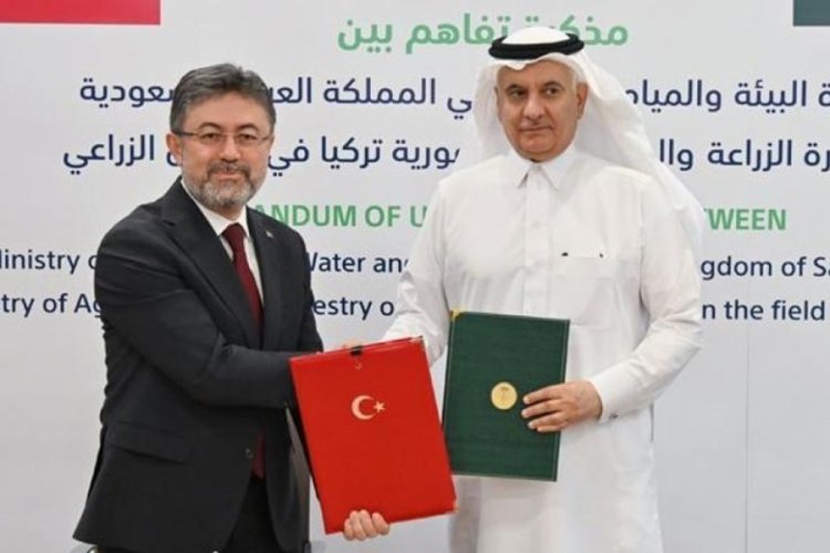 Bakan Yumaklı, S. Arabistanlı mevkidaşı ile g&ouml;r&uuml;şt&uuml;