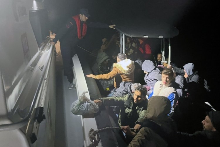 Muğla Fethiye'de 82 d&uuml;zensiz g&ouml;&ccedil;men yakalandı