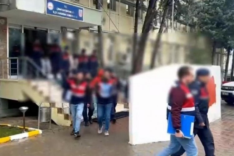 Oltalama y&ouml;ntemiyle 64 kişiyi dolandıran şebekeye operasyon!