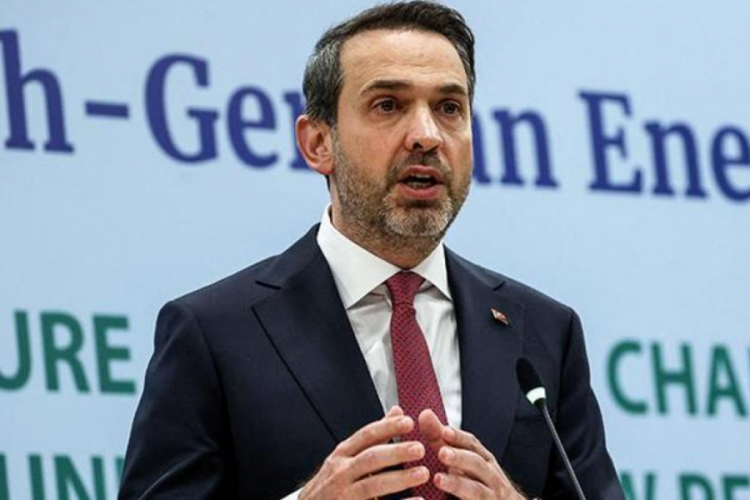 Bakan Alparslan Bayraktar: 10 milyar dolar yatırım yapmayı planlıyoruz