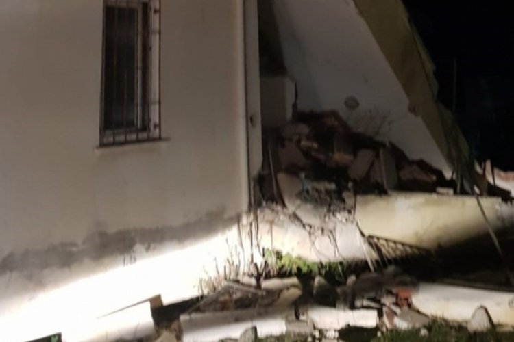 Antalya'da 3 katlı boş otel lojmanı &ccedil;&ouml;kt&uuml;