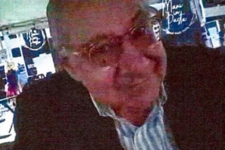 ABD'li eski b&uuml;y&uuml;kel&ccedil;inin 40 yıldır K&uuml;ba i&ccedil;in casusluk yaptığı iddia edildi!