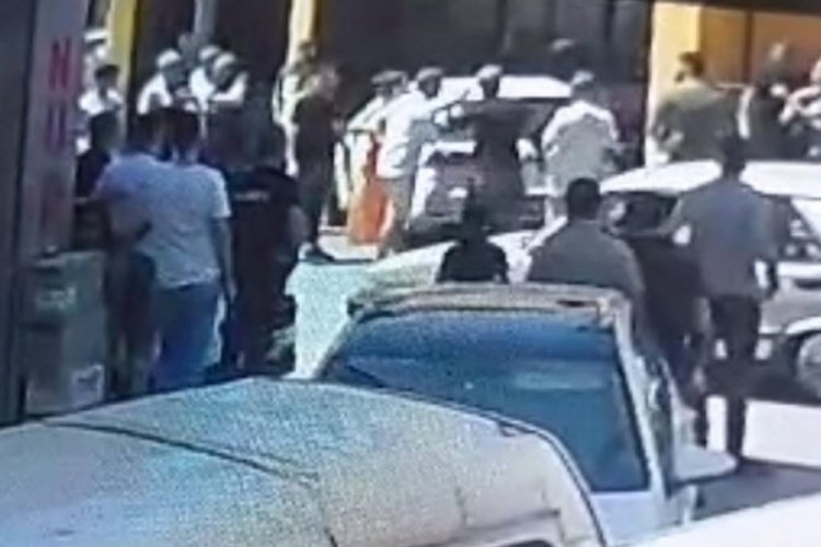 İzmir'de &ouml;ld&uuml;ren yumruk i&ccedil;in flaş karar!
