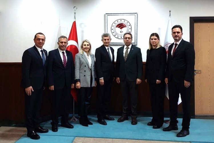 BUSİAD Bursa Vizyonu Belgesi Tarım ve Orman Bakanlığı'na sunuldu