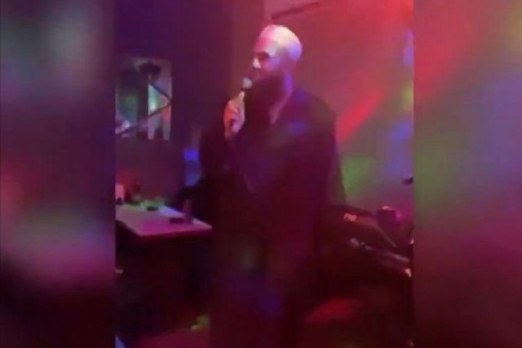 Tebliğciler pavyonda dua etti!