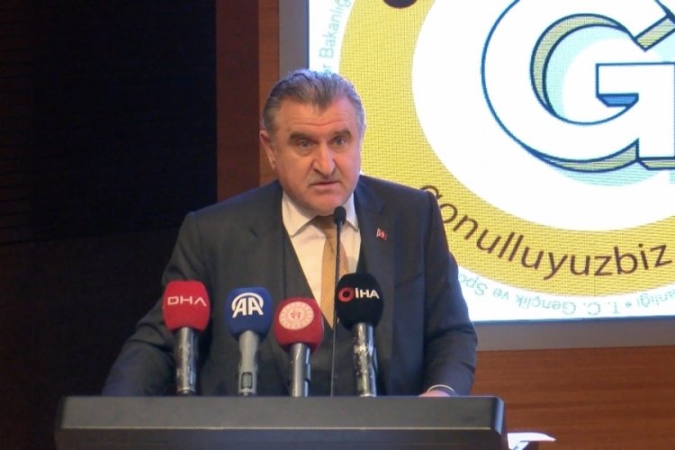 Bakan Bak: 800 bin depremzedeyi yurtlarımızda misafir ettik